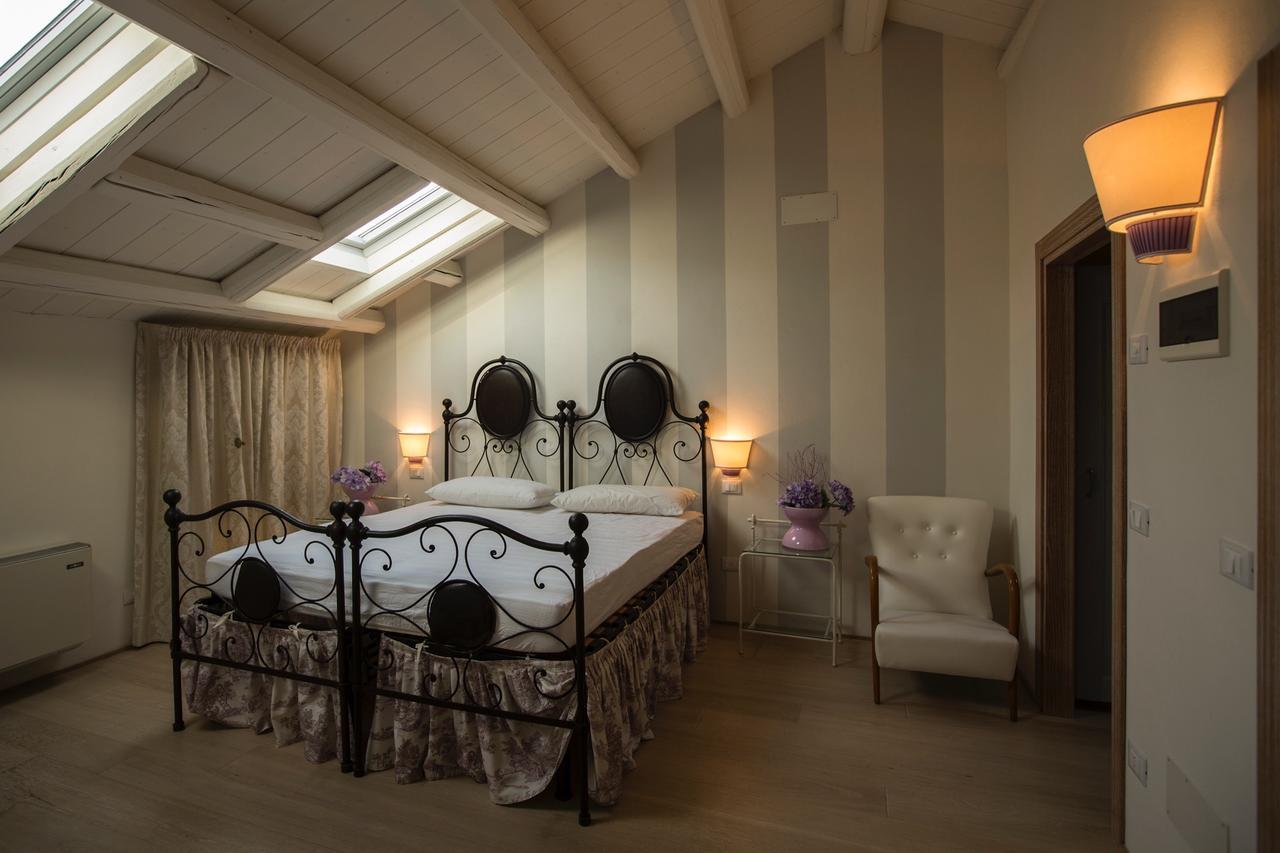 Dormire Alla Ruota Negrar Ngoại thất bức ảnh